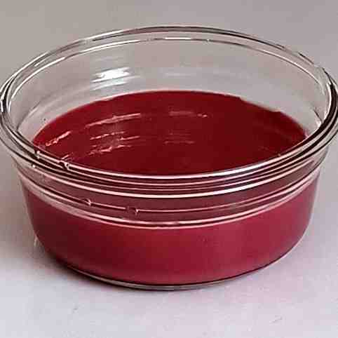 pour the cake mix in glass dish